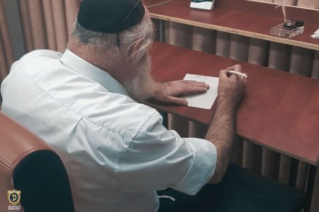 האם כדאי להיות סופר סתם